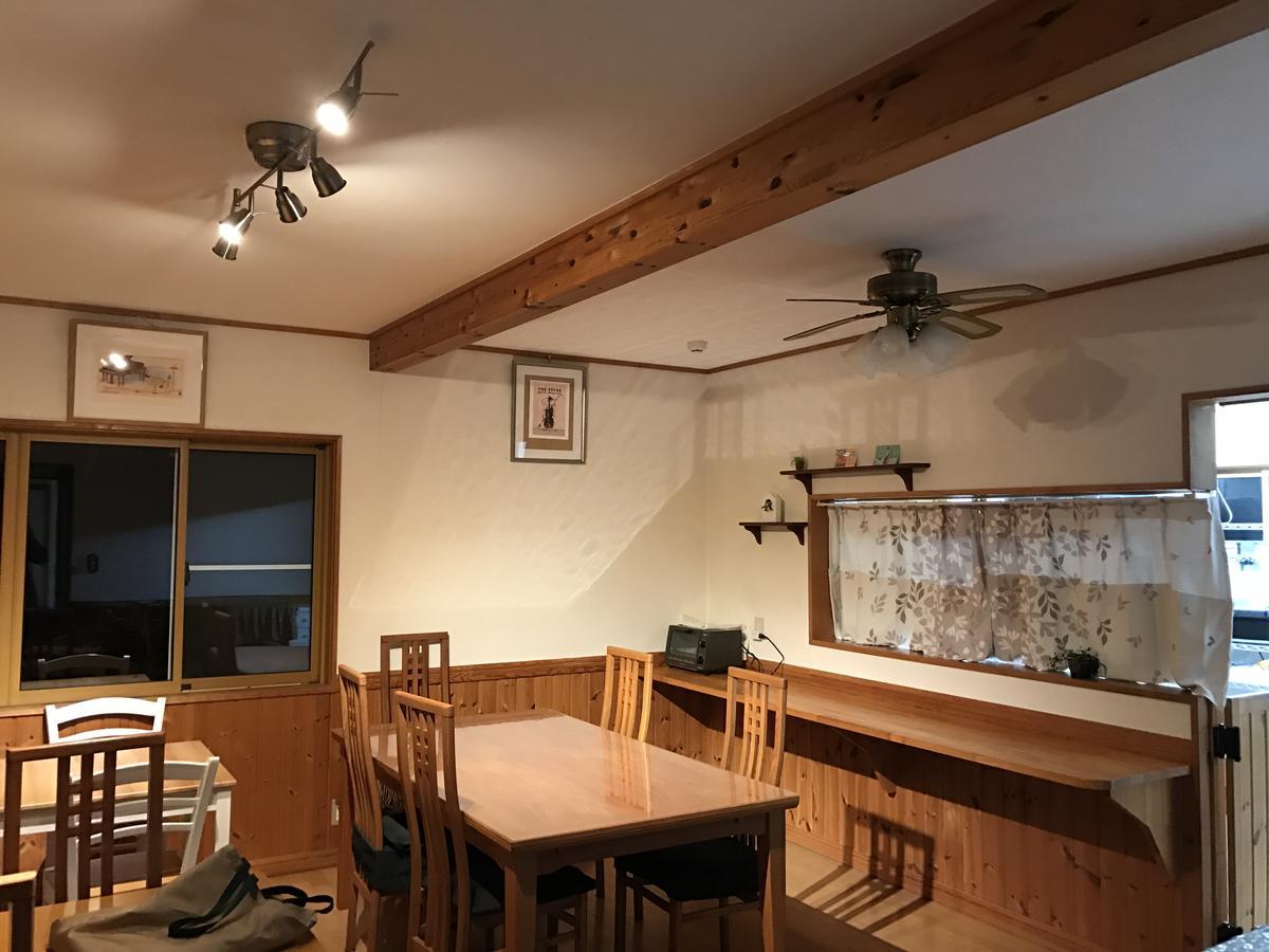 Guest House Chaconne Каруидзава Екстериор снимка