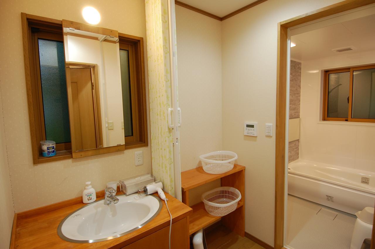 Guest House Chaconne Каруидзава Екстериор снимка