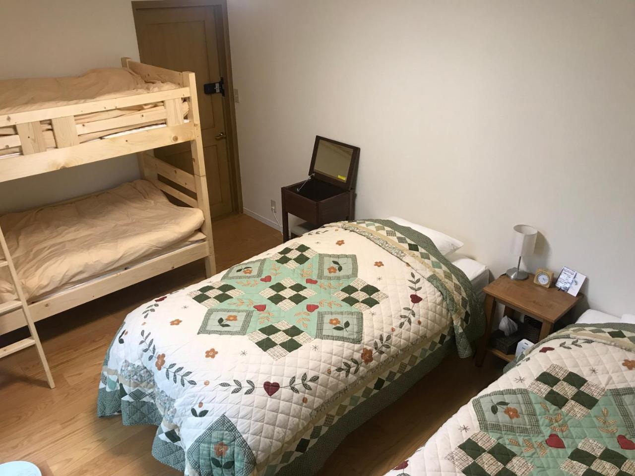 Guest House Chaconne Каруидзава Екстериор снимка
