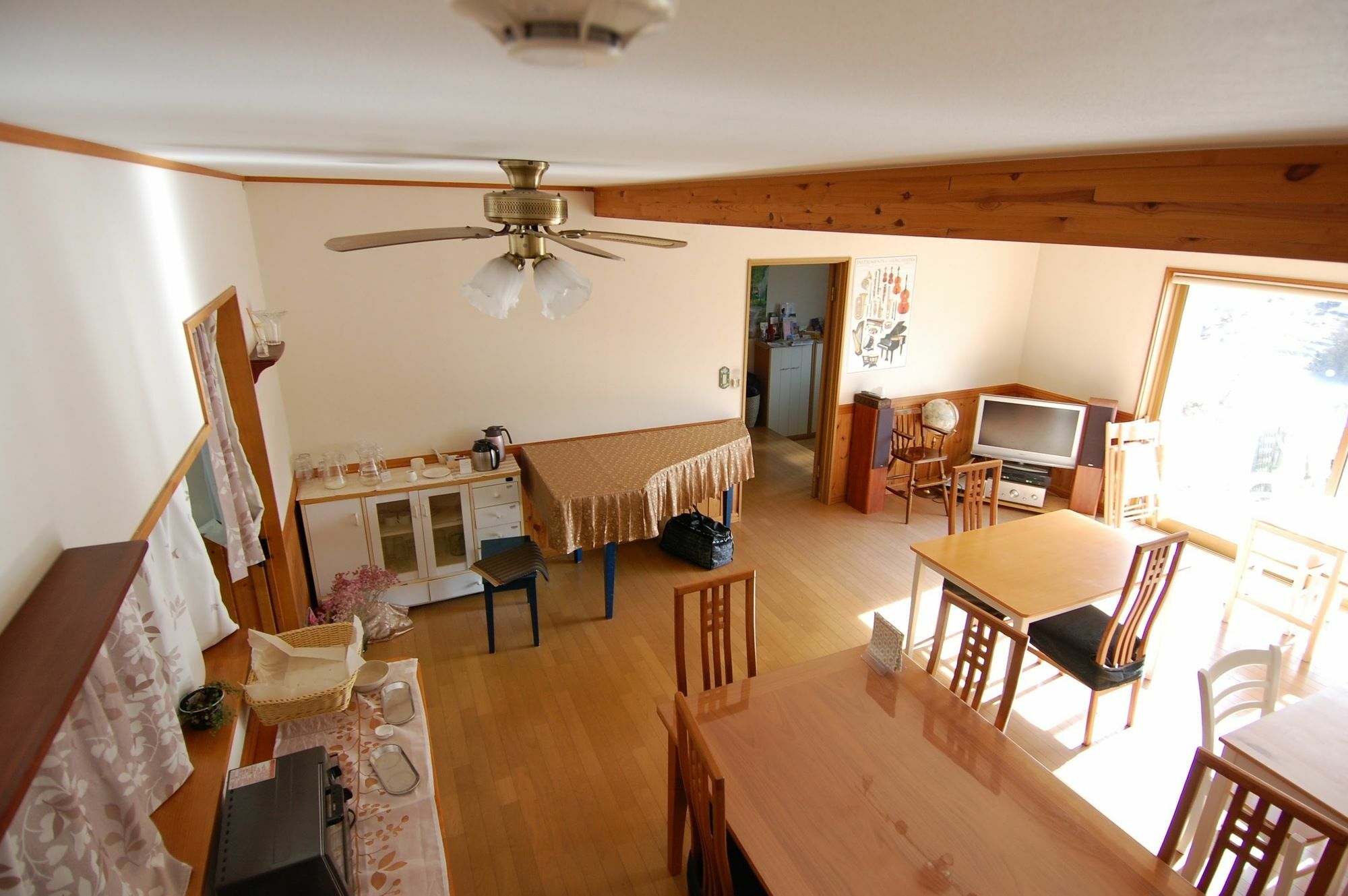 Guest House Chaconne Каруидзава Екстериор снимка