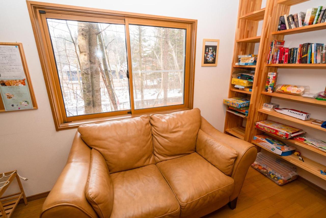 Guest House Chaconne Каруидзава Екстериор снимка